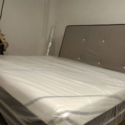 💤🛌🏾💤💤 $209 Queen Memory Foam Mattress Only $209 💤🛌🏾💤💤