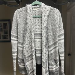 Abercrombie Cardigan Size Medium 
