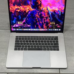 Powerful 15” Apple MacBook Pro Touch Bar – Perfect Condition & Loaded with Software!