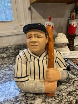 Rare Babe Ruth Cookie Jar Unused Great Cond No Chips No Scratches