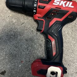 SKIL Drill 