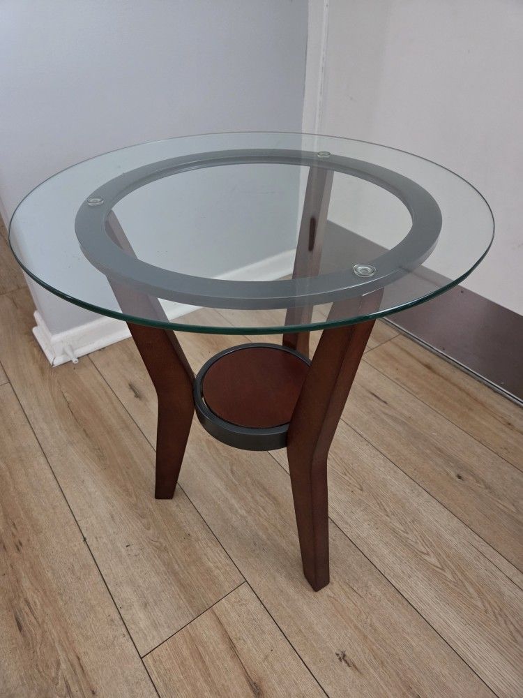 End Table (Glass Top)