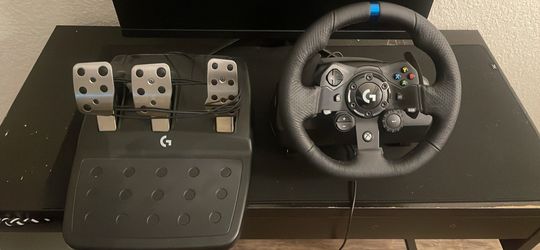 Logitech G923 Steering Wheel