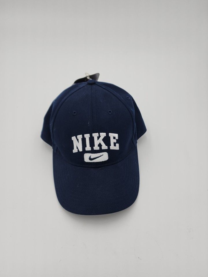 Vintage Nike Men's Embroidered Adjustable Navy Blue Hat swoosh