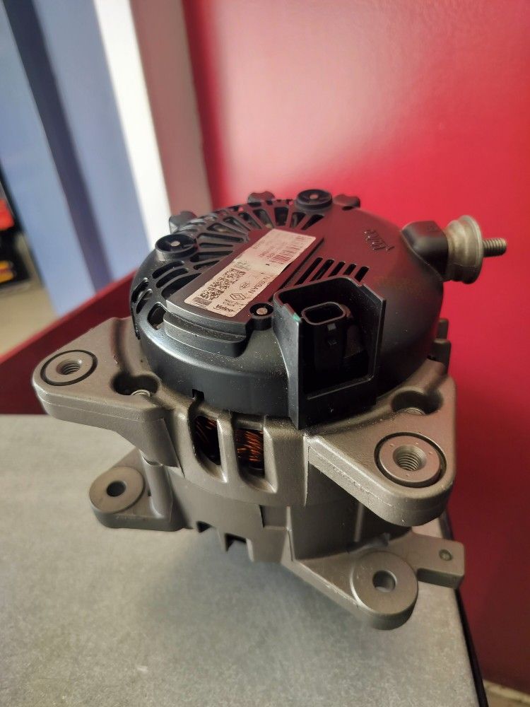 Alternator's Nuevos Y Reconstruidos De 100 Para Arriba 