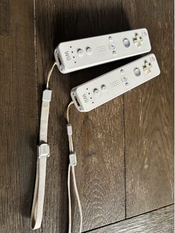 Wii motion controllers
