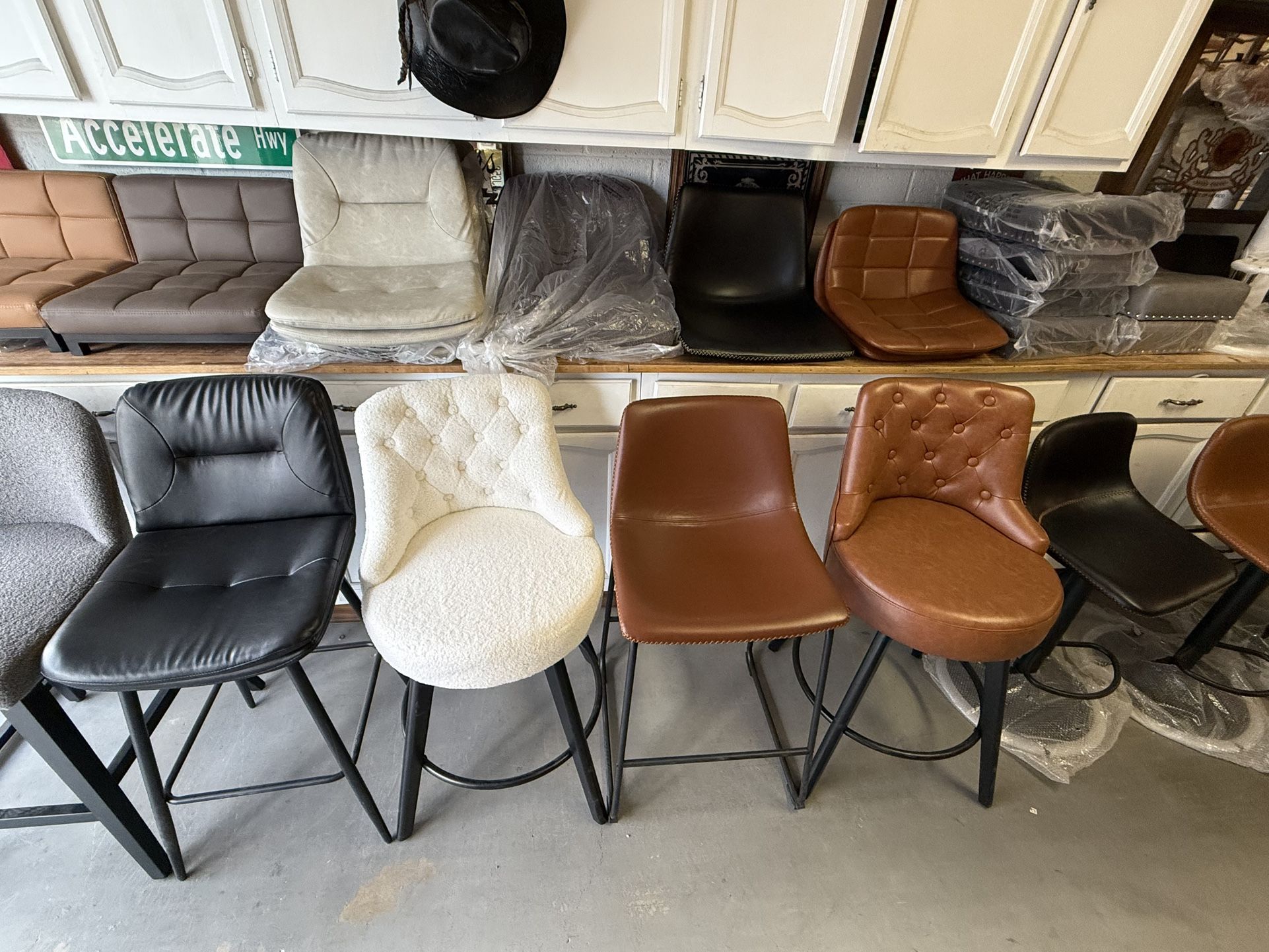 Brand New Huge Selection Of Bar Stools