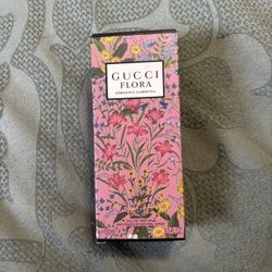 Gucci Gorgeous Gardenia