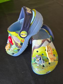 Crocs Toddler Bluey Classic Clogs