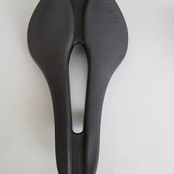 Salley Italia Boost Bike Saddle / seat