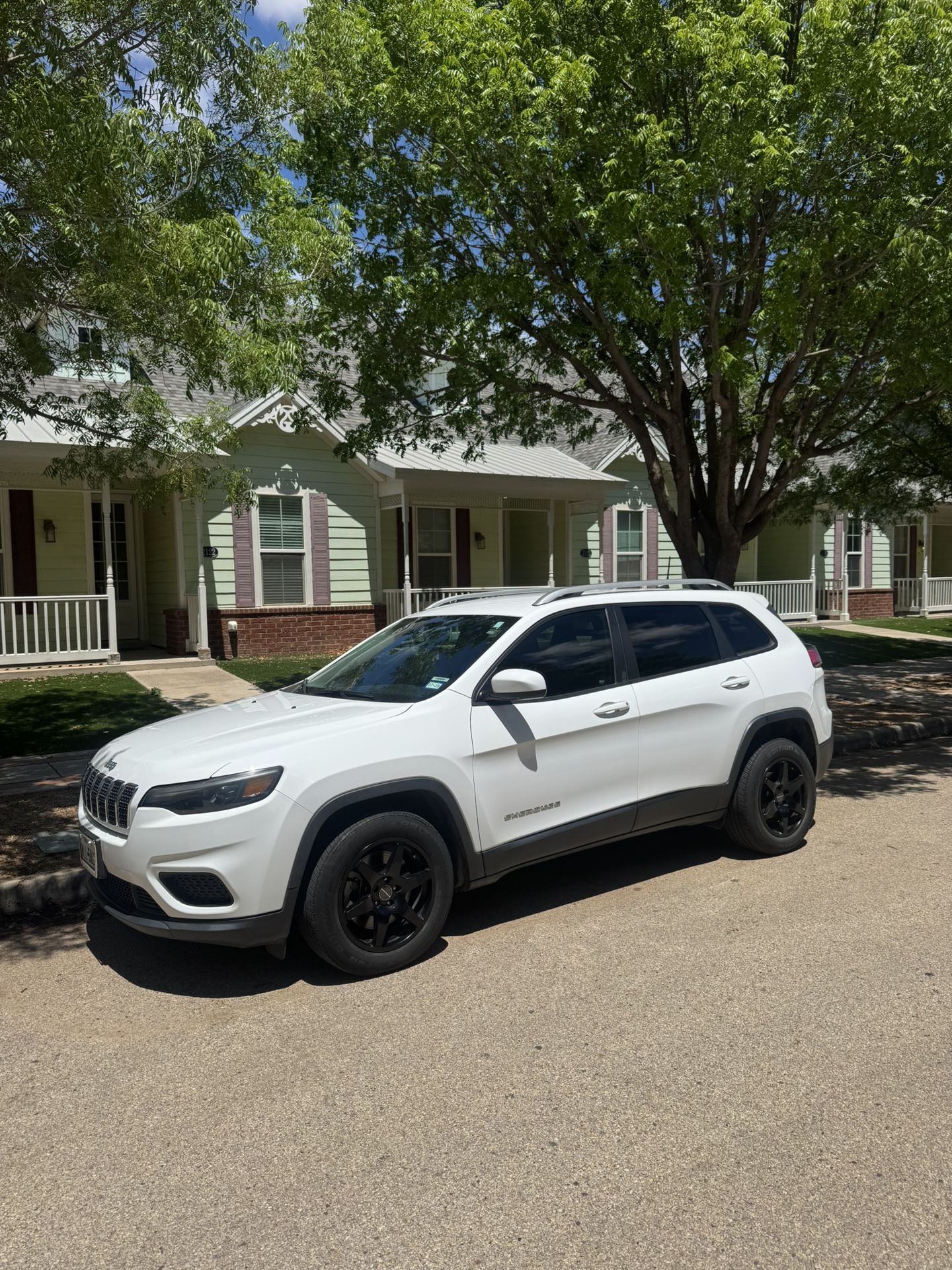 2020 Jeep Cherokee