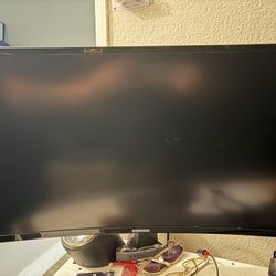 Samsung 27in Curved Monitor
