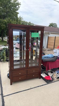Wooden cabinet