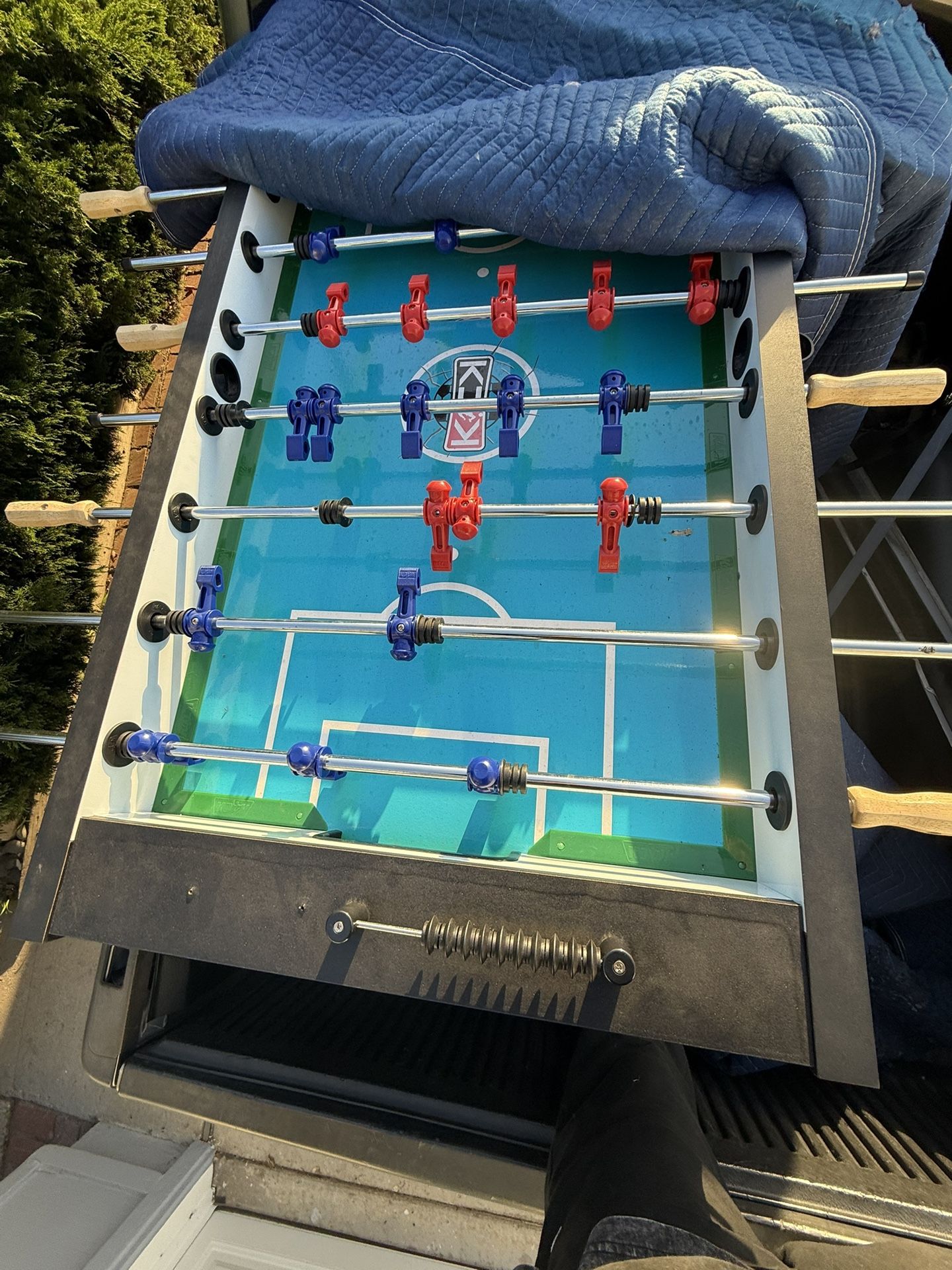 Kick Foosball Table