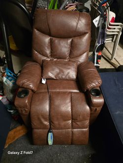 Massage chair recliner