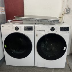 New LG Washer And Dryer Gas Set 