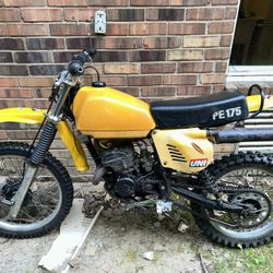 Suzuki PE175