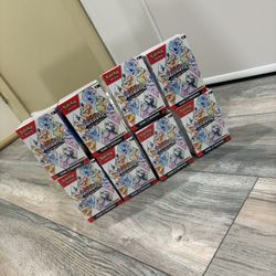 Pokemon Prismatic Evolutions Booster Bundle