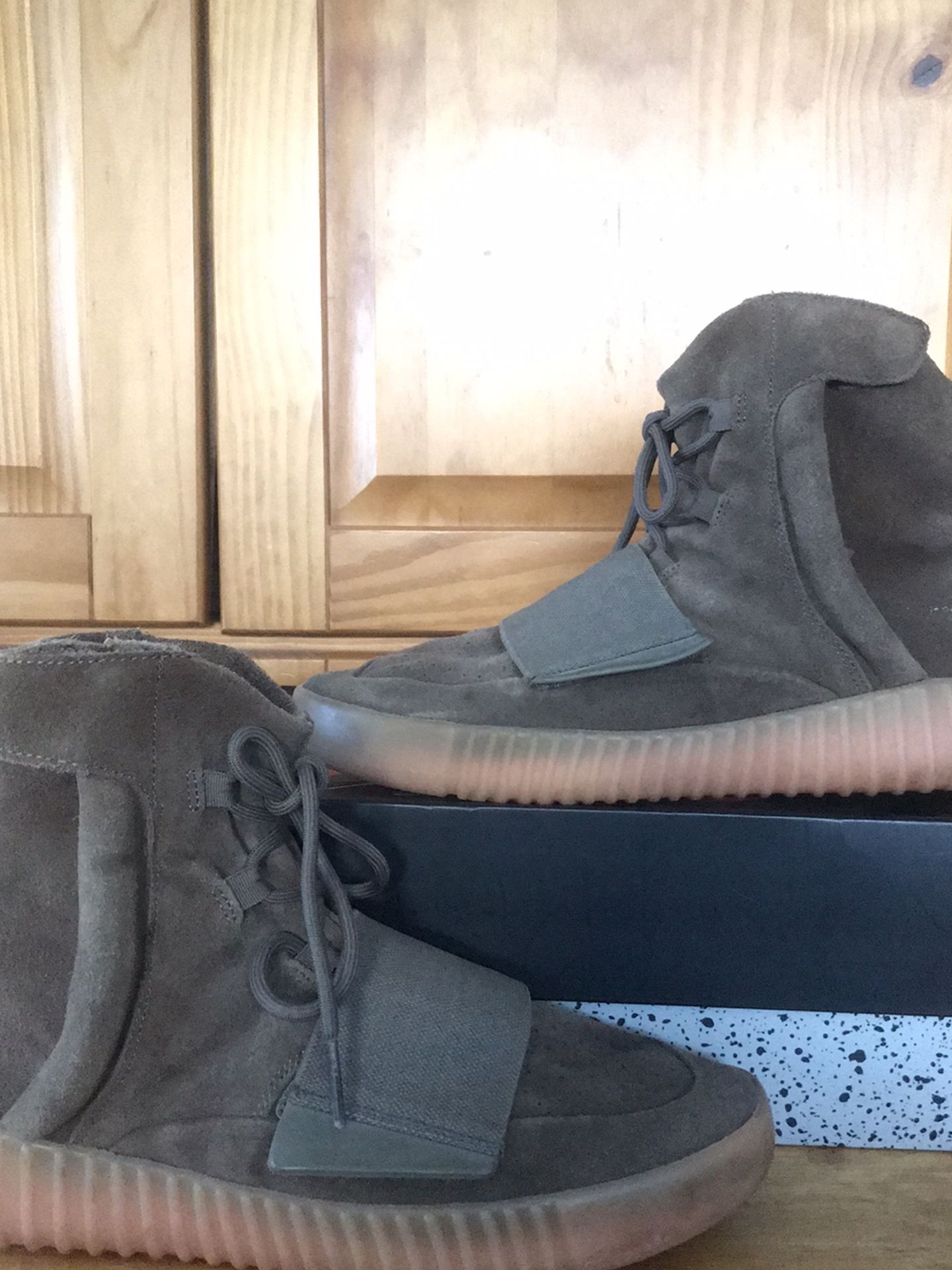 Gold Donna Adidas Yeezy Boost 350 Oro Donna Grey Sepatu Adidas Adidas Yeezy Boost 750 Nere Velluto Adidas Yeezy Boost 750 Light Brown Gum Gold Donna Adidas Yeezy Boost 350 Oro Donna Grey Sepatu Adidas Adidas Yeezy Boost 750 Nere Velluto Adidas Yeezy Boost 750 Light Brown Gum