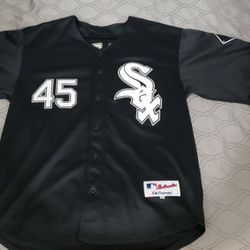 Michael Jordan White Sox Jersey 45 for Sale in Chicago, IL - OfferUp