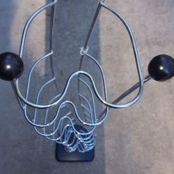 Wave Atlantic Multimedia Metal Holder