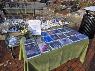 Holiday Cards - Selling Today In Kensington!