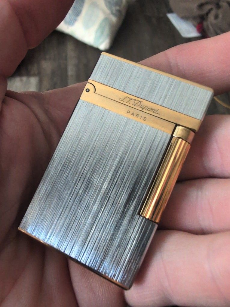 ST Dupont Lighter