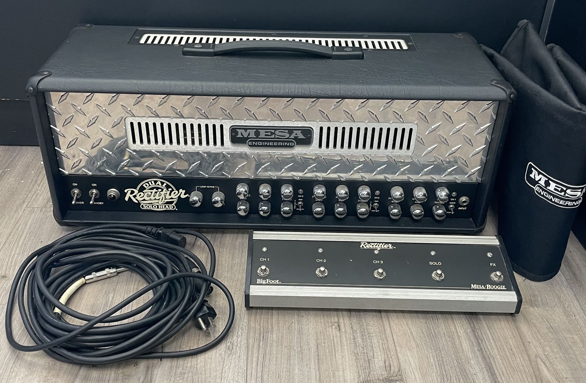 Mesa Boogie Dual Rectifier Solo Head 100 Watt 3-Channel Guitar Amp Head W/Bigfoot FootSwitch & Cover