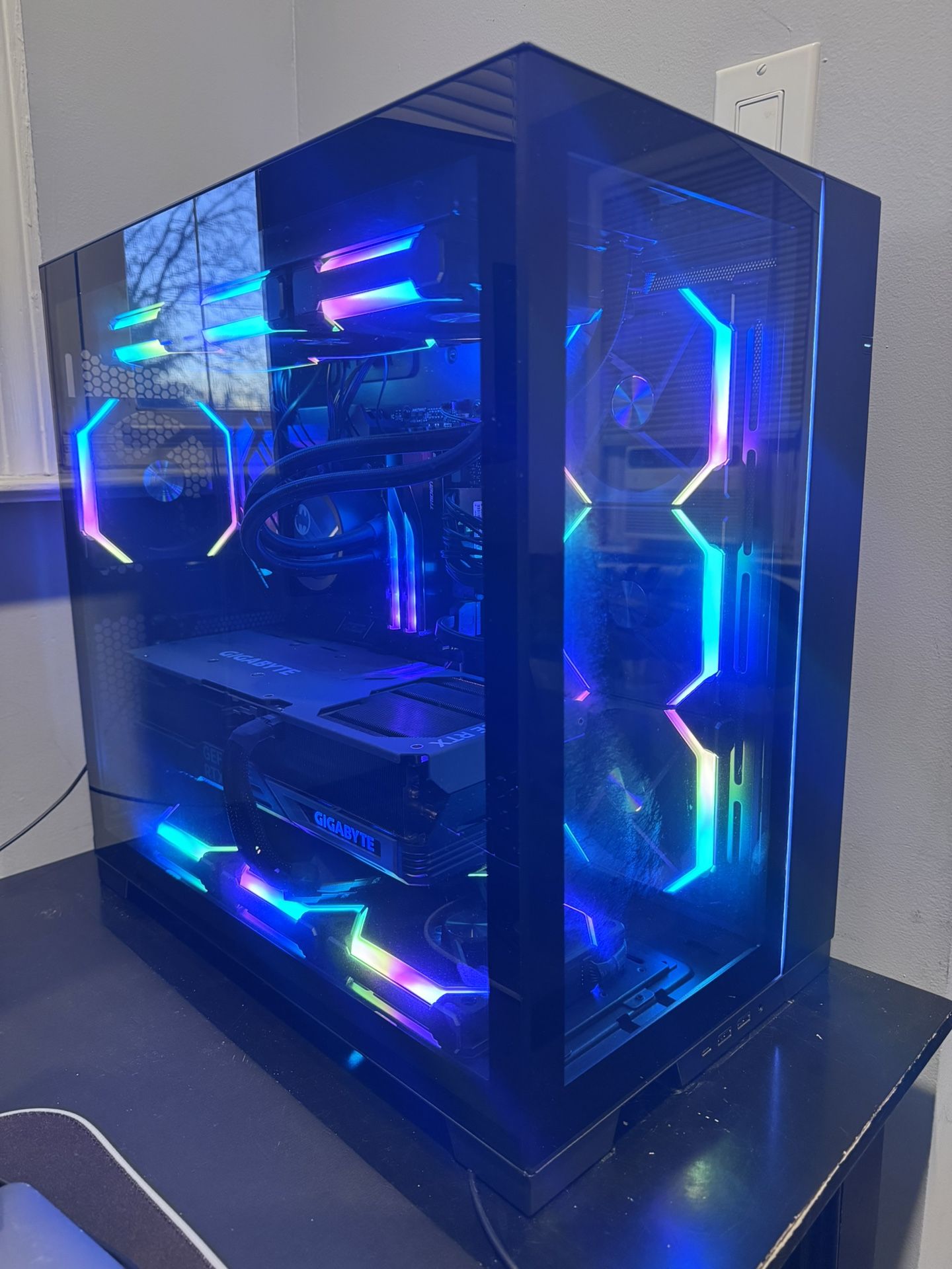 Nvidia 4080 Ryzen 9 7900X Gaming PC