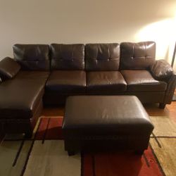 Sectional with ottoman 