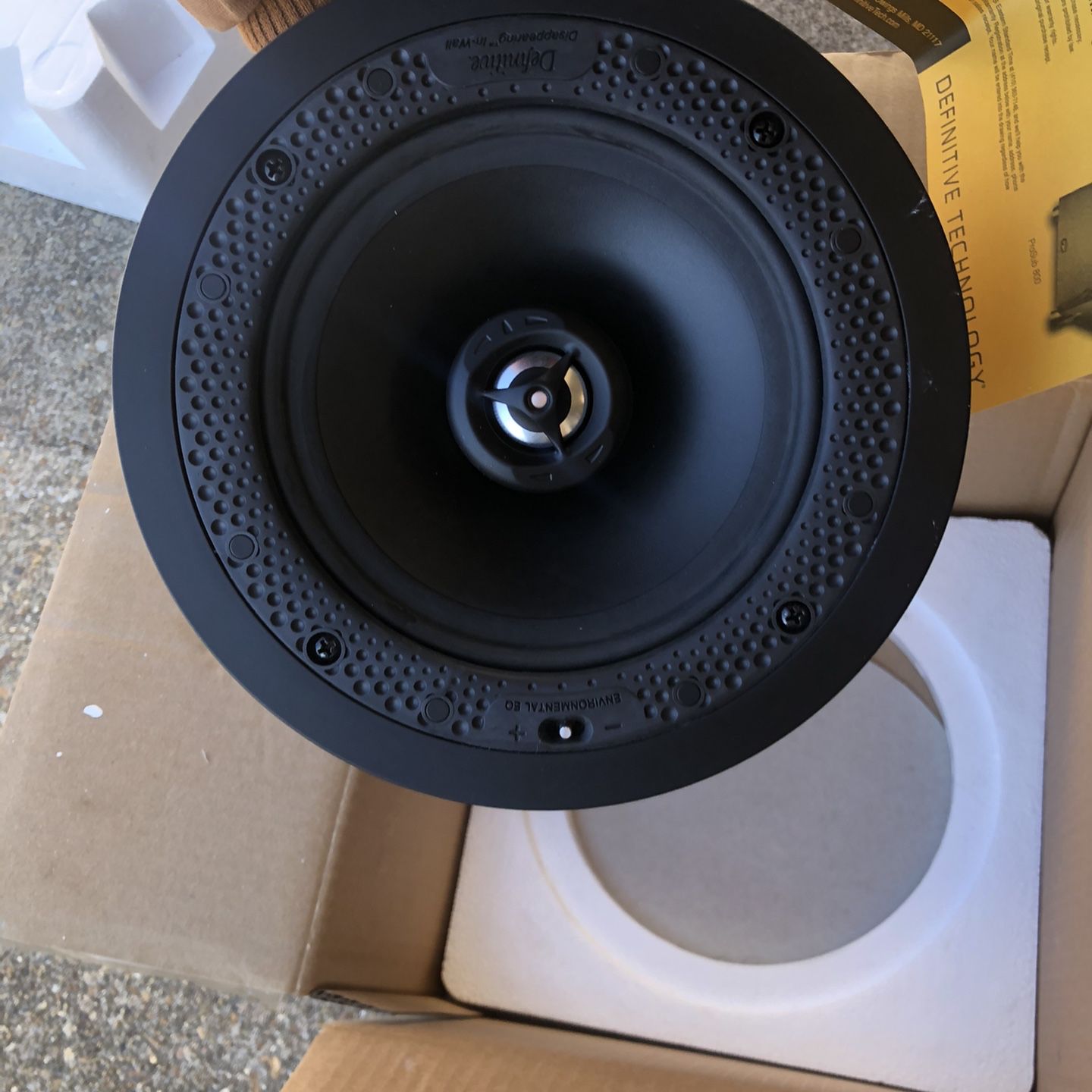 Definitive Technology Speakers With Prosub