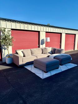 Thomasville Gray Sectional Couch with Ottoman
