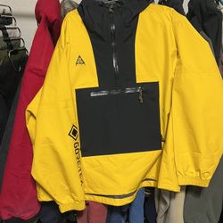 Nike ACG Jackets 