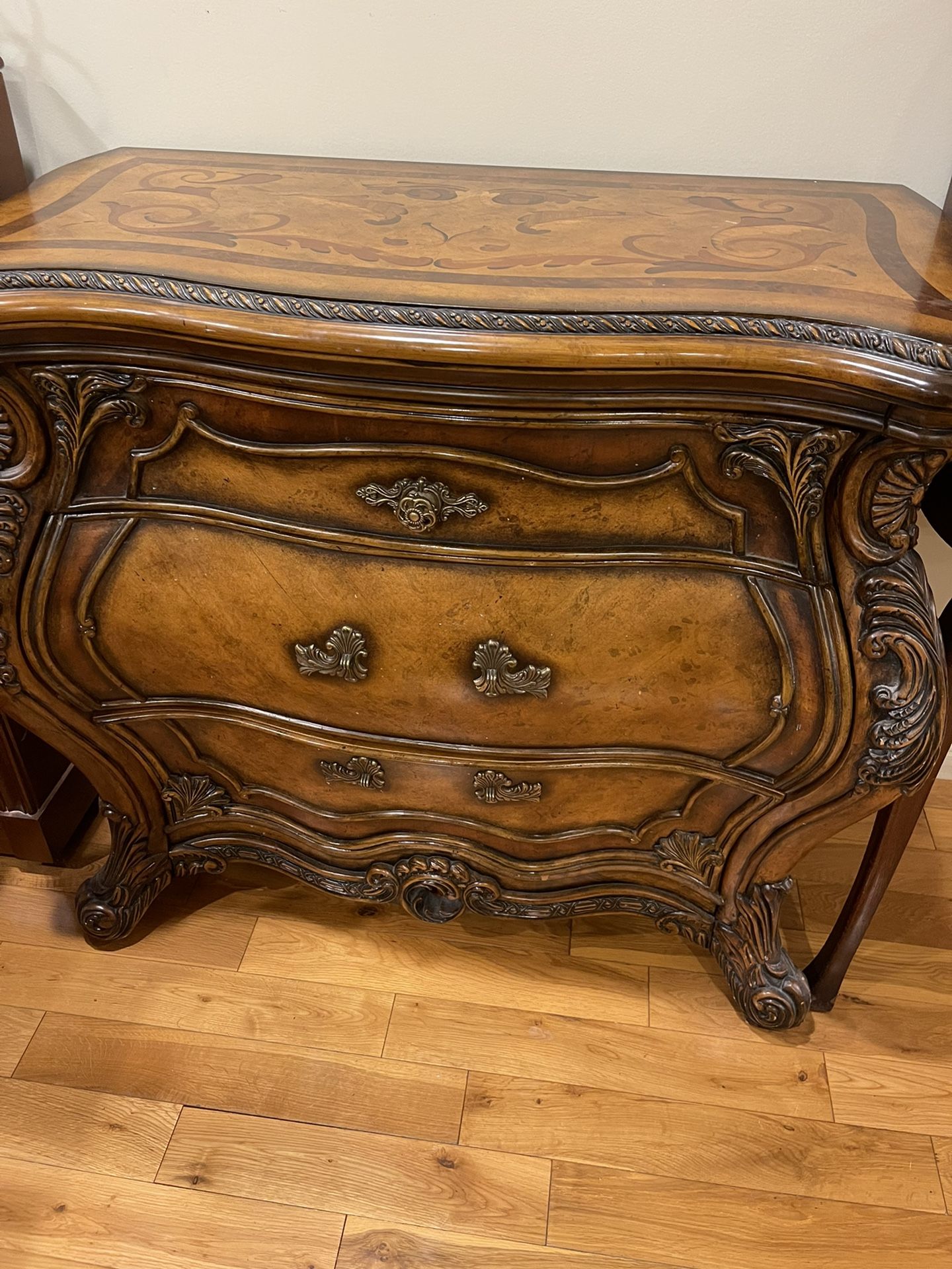 Queen Bed for Sale in Burbank, CA OfferUp