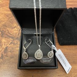  1/4 CTW Diamond Sterling Silver Teardrop Pendant and  1/4 CTW Earring Set NWT!!