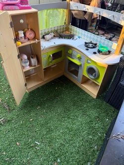 kids kitchen