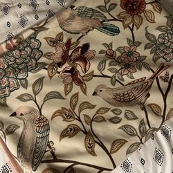 Patdrea Linen Floral Table Cloth