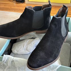 New Chelsea Suede Boots 11.5