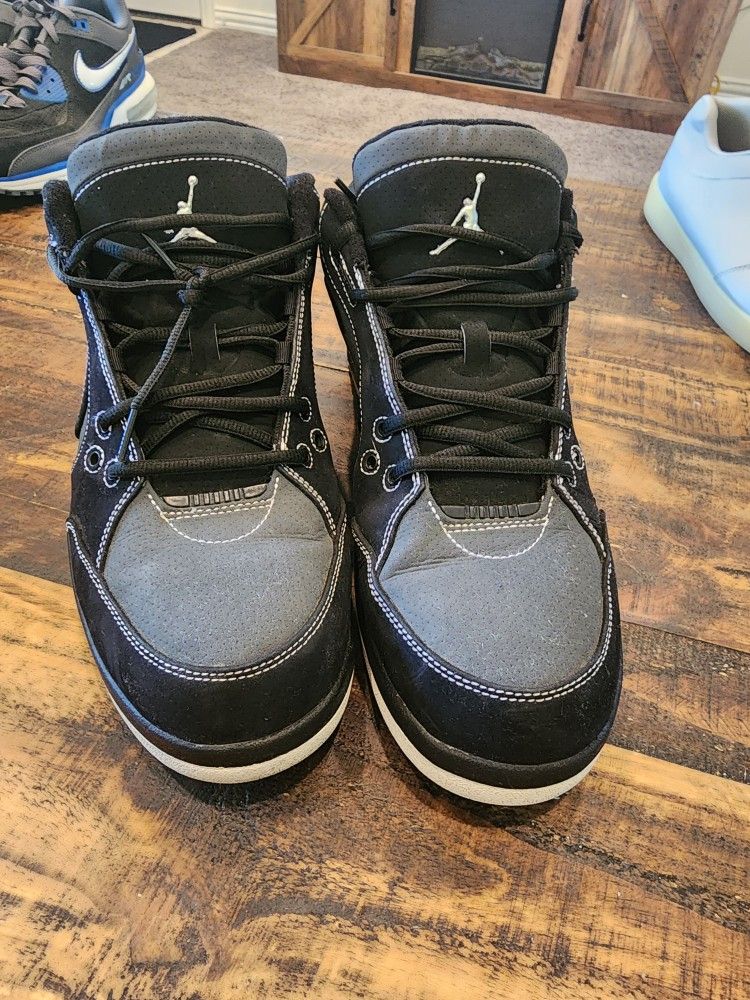 MENS JORDANS SIZE 12, SEE ALL PICTURES