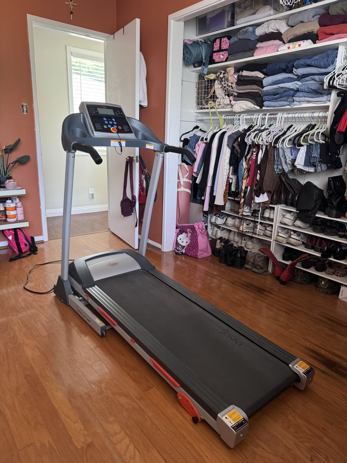 Sunny Treadmill