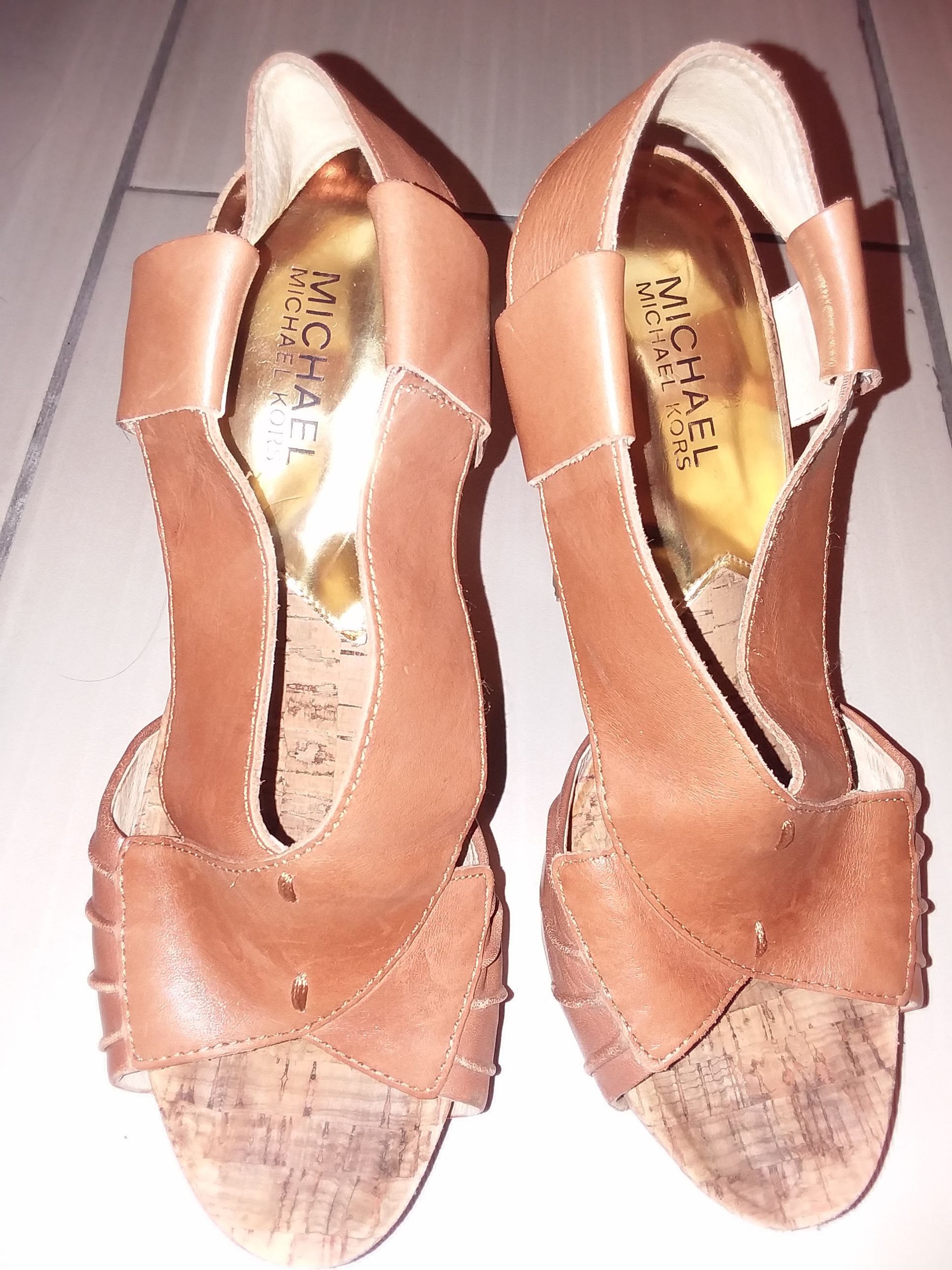 Size 8 Michael Kors ladies shoe