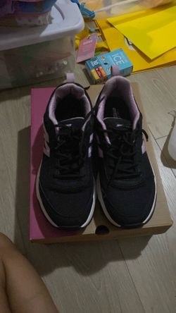 Woman shoes