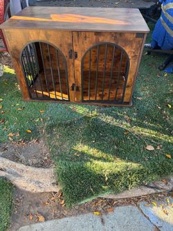 Dog crate