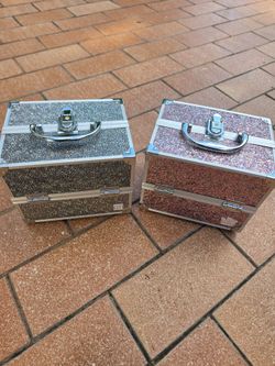 Caboodles (glittery)