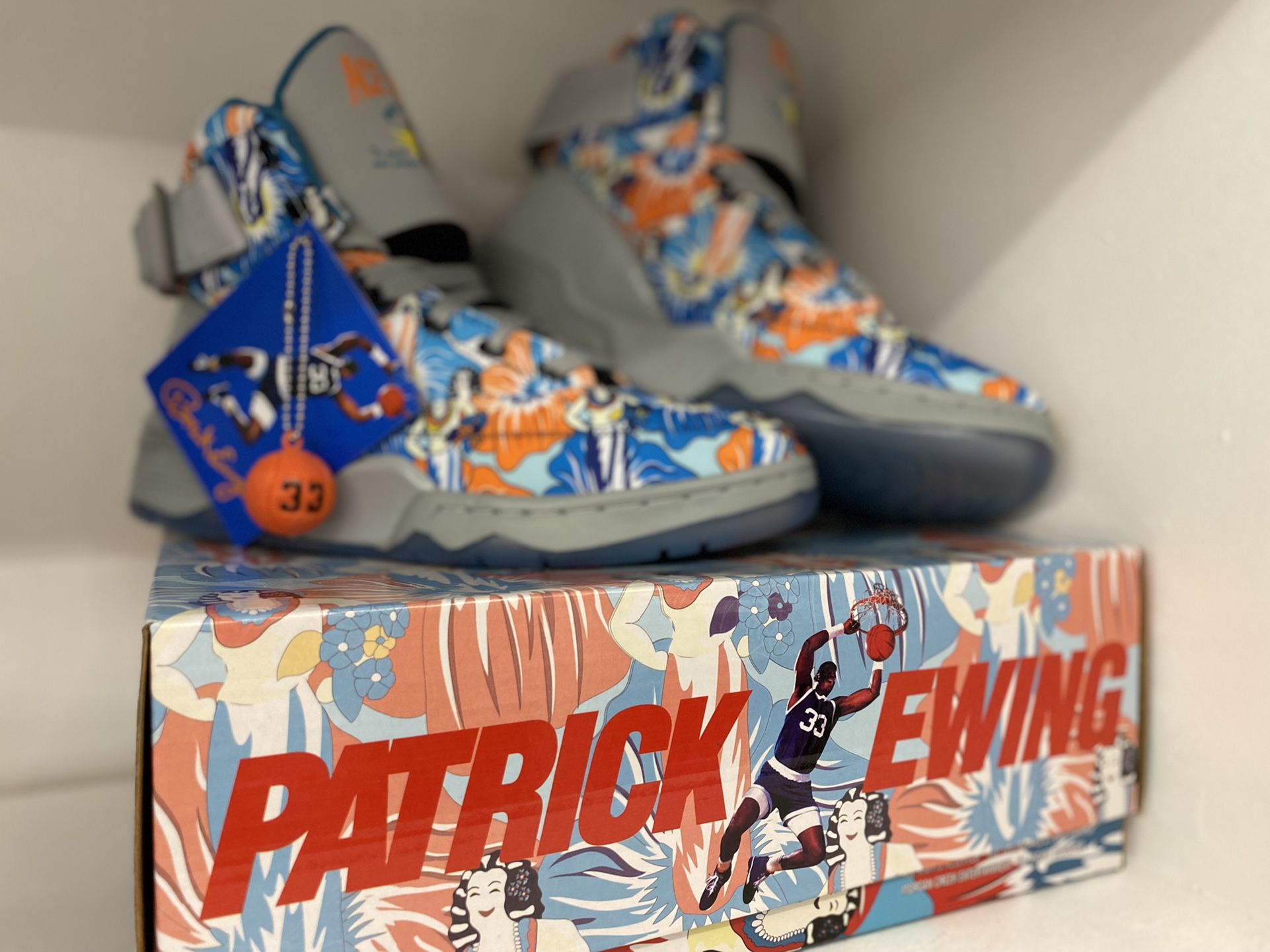 Patrick Ewing 33 - “Ace Ventura x Mache” Limited Edition Sneakers