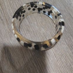 Lucite Vintage Bangle 