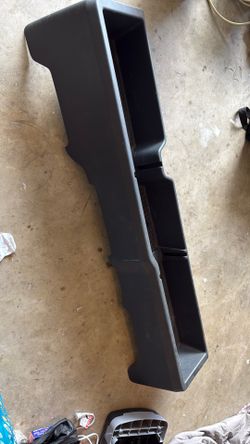 RAM 1500 Storage Tray Beach Off Seat