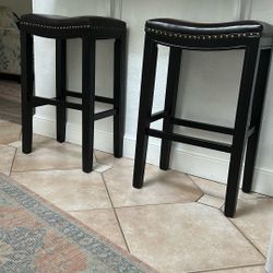 2 Bar Stools 30”