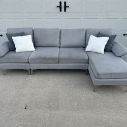 Modern Gray Sectional Sofa with Chaise - Free Delivery