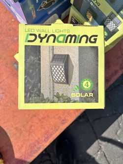 Solar LED Light 4-Pack